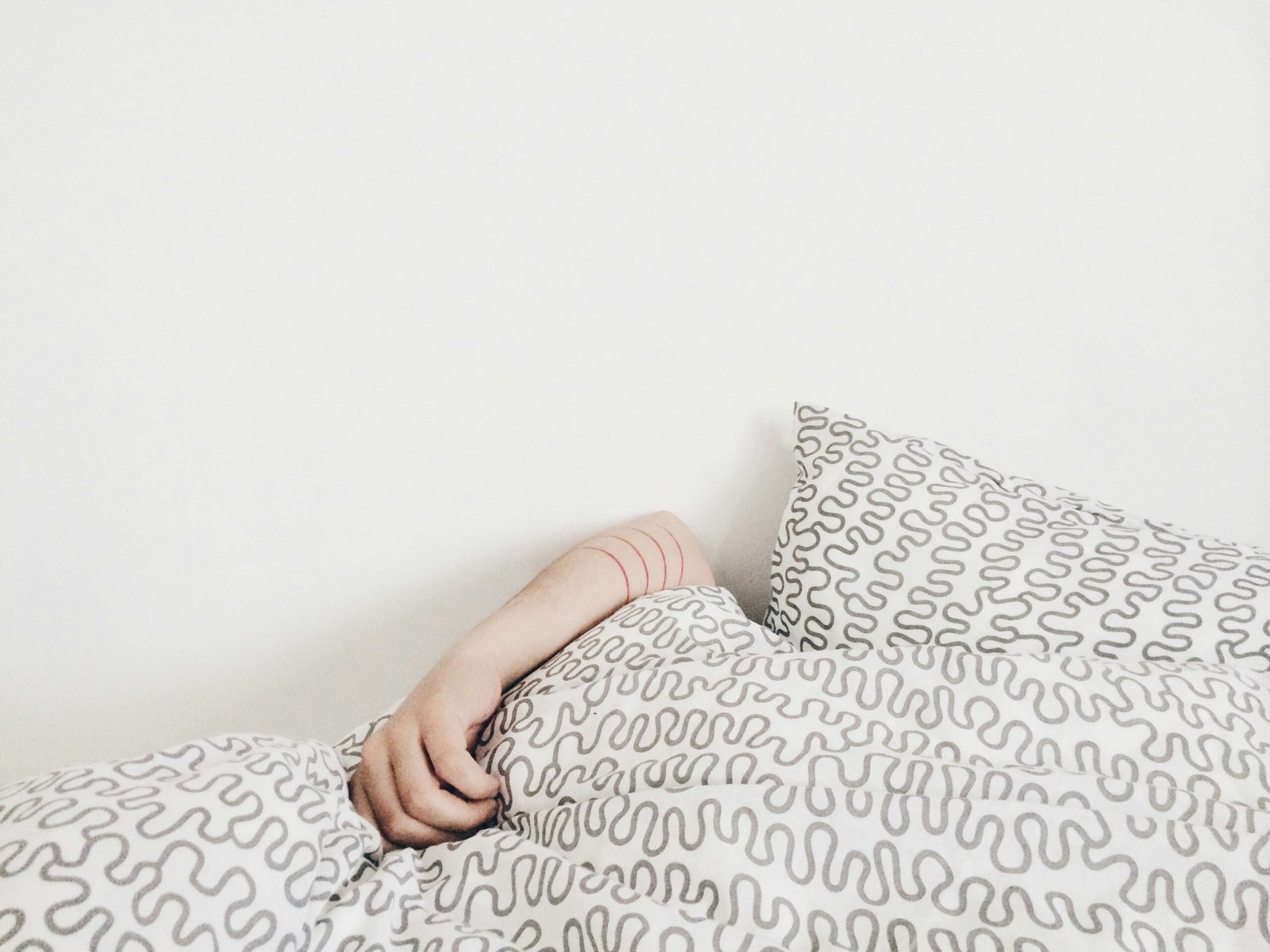 The Ten O’Clock Rule: Why Your Skin Has a Bedtime Too