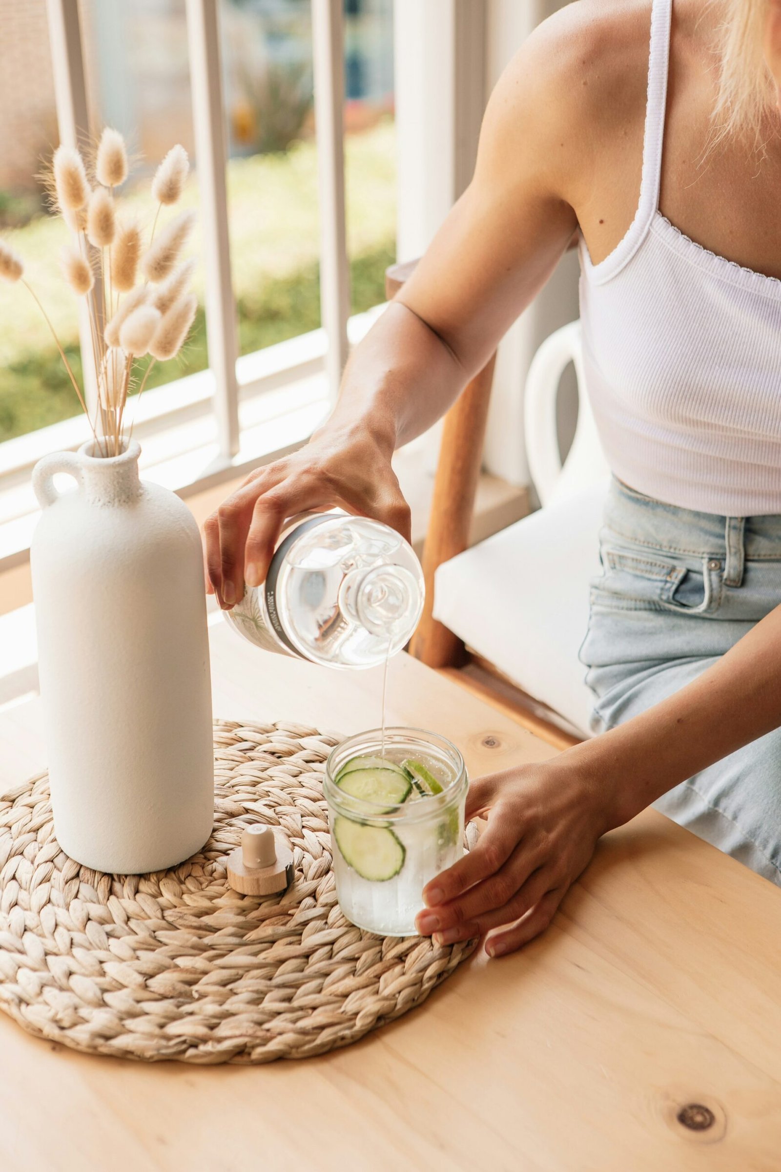 August Hydration Edit: How Infused Mineral Water Restores Digestion and Energy