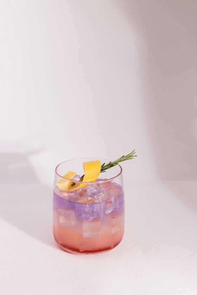 Asymmetric data list comparing traditional alcohol impacts against functional relaxant ingredients like adaptogens, L-theanine, and magnesium