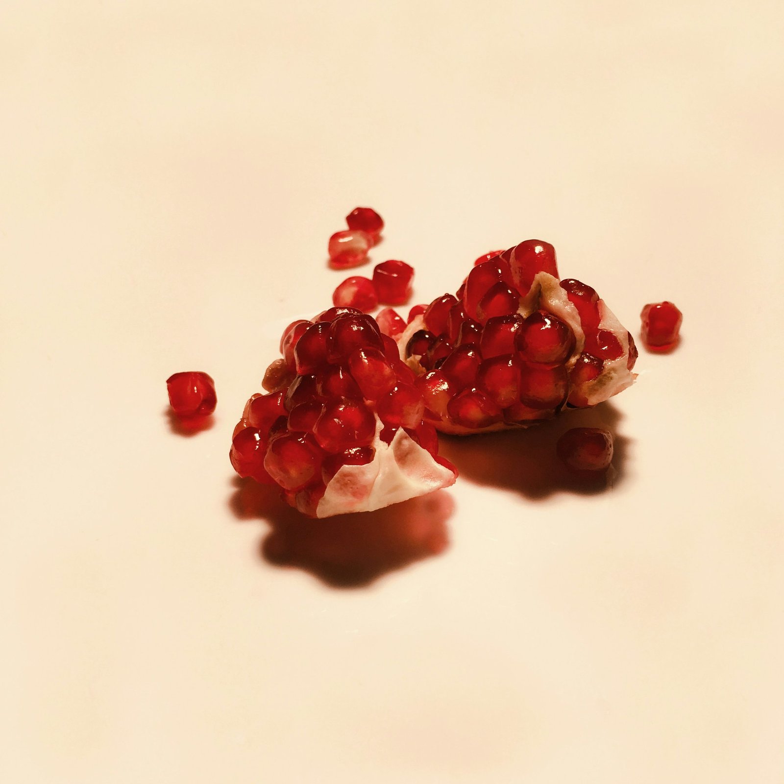 Why Eating More Pomegranates Won’t Always Reset Your Cell Energy
